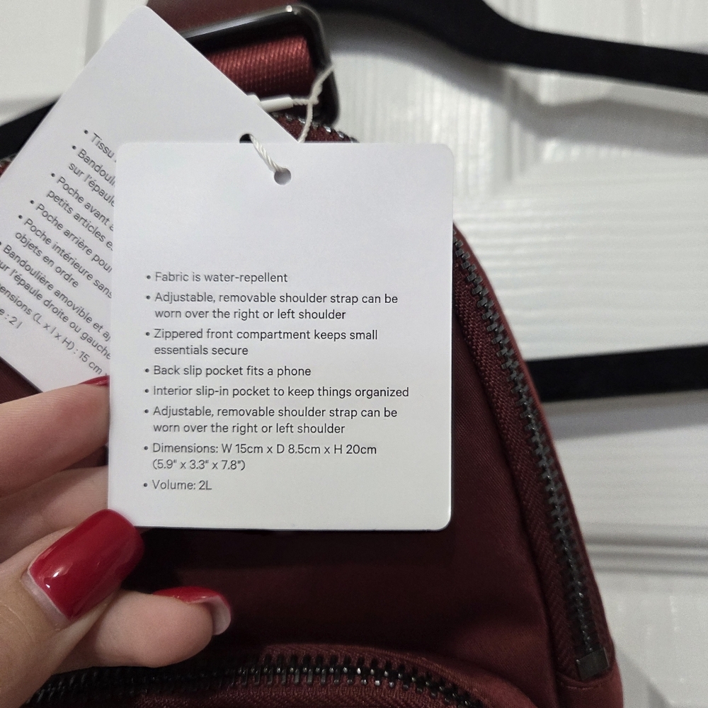 Lululemon Everywhere Sling Bag Small 2L- Rockwood - Picture 8 of 8